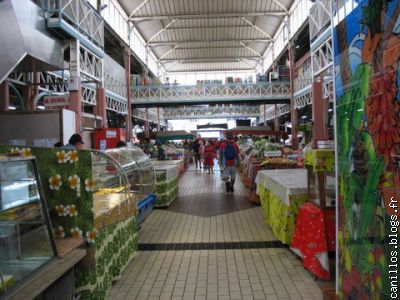 intérieur du marché de papeete