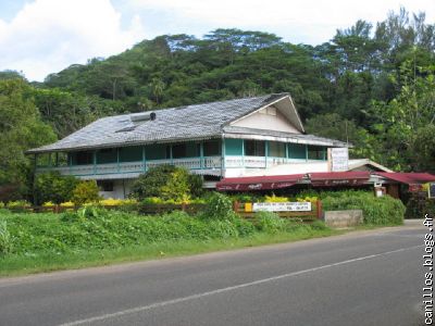 le restaurant alfredo maison type colonial à Moorea